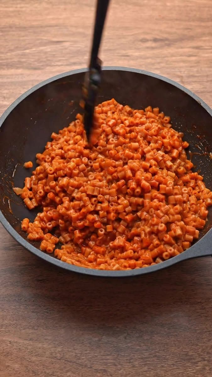 مكرونة سريعة في حلة واحدة